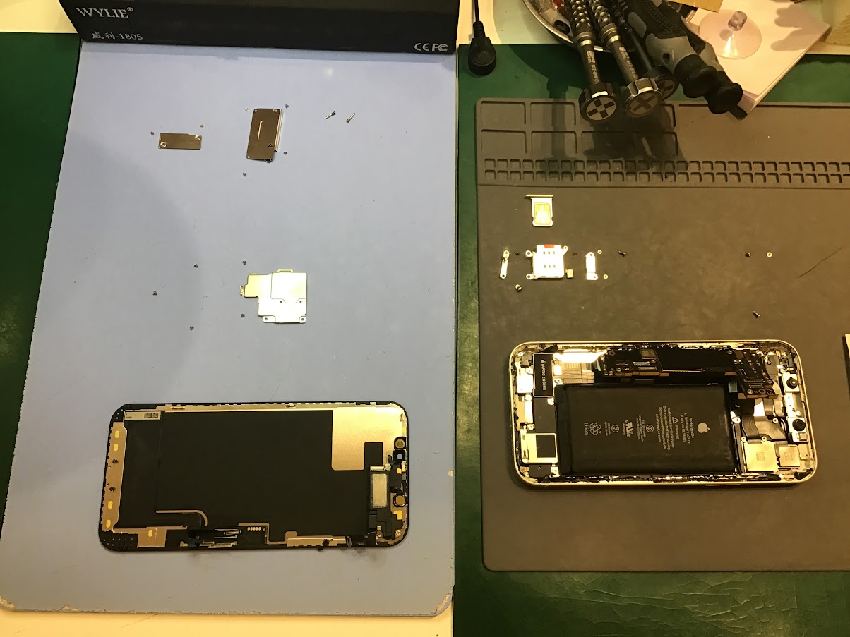 iPhone12の画面交換ならデータそのまま修理可能なスマホ修理工房セレオ甲府店へ！